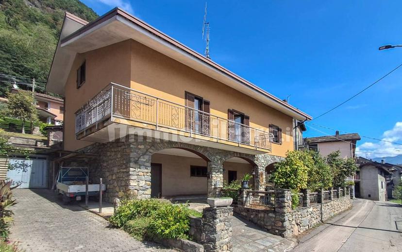 Villa plurifamiliare via Civetta, Monastero, Berbenno di Valtellina — foto 5 di 27