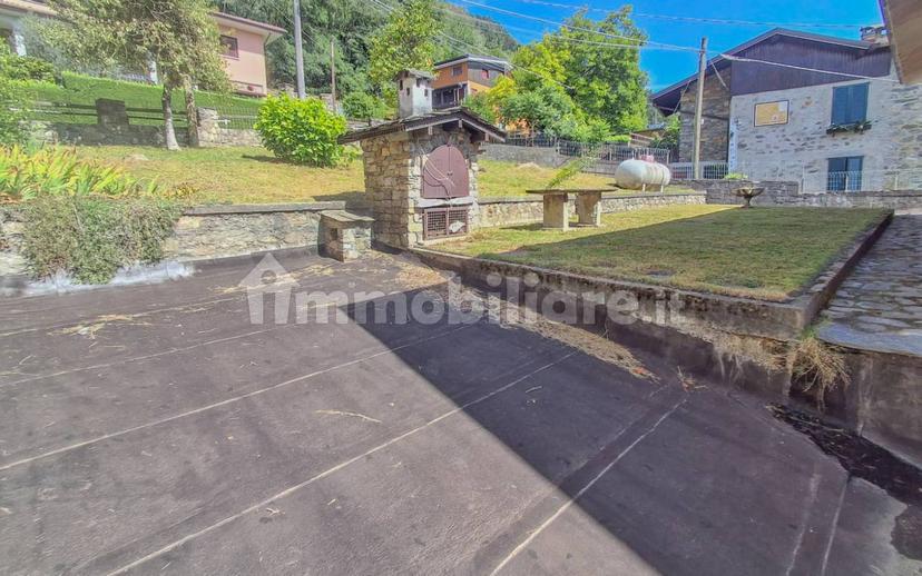 Villa plurifamiliare via Civetta, Monastero, Berbenno di Valtellina — foto 17 di 27