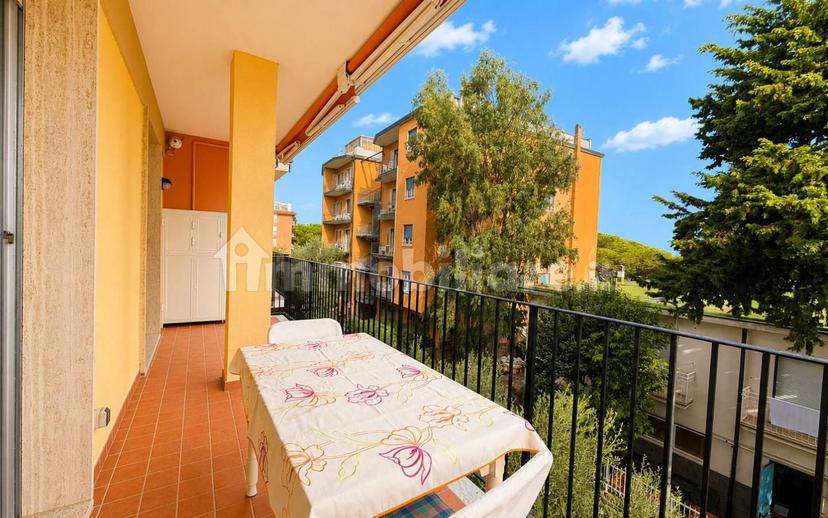 Trilocale via Cristoforo Colombo 10, Centro, San Bartolomeo al Mare — foto 6 di 26