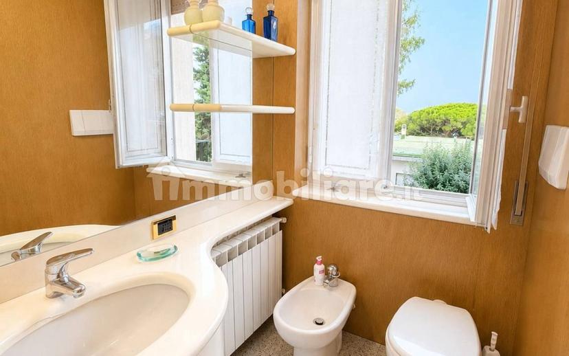 Trilocale via Cristoforo Colombo 10, Centro, San Bartolomeo al Mare — foto 15 di 26