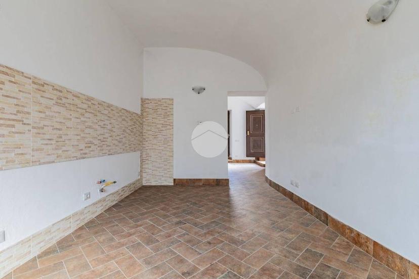 Bilocale via Giuseppe Verdi, Centro, Castel Sant'Elia — foto 2 di 13