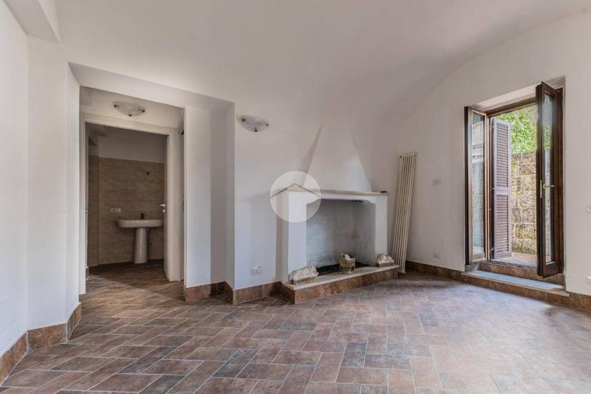 Bilocale via Giuseppe Verdi, Centro, Castel Sant'Elia — foto 4 di 13