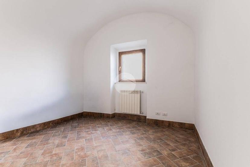 Bilocale via Giuseppe Verdi, Centro, Castel Sant'Elia — foto 3 di 13