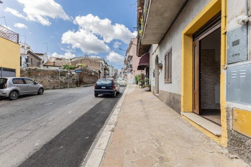 Bilocale via Giuseppe Verdi, Centro, Castel Sant'Elia — foto 9 di 13