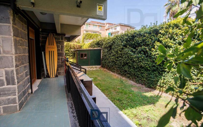 Appartamento viale Ponte dell'Ammiraglio, Quarto, Genova