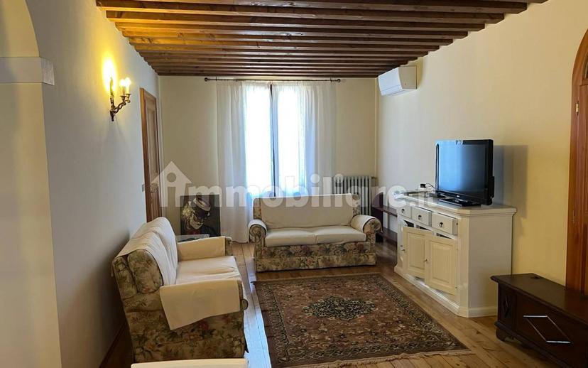 Quadrilocale via Benzona 2, Centro, Chiarano — foto 4 di 14