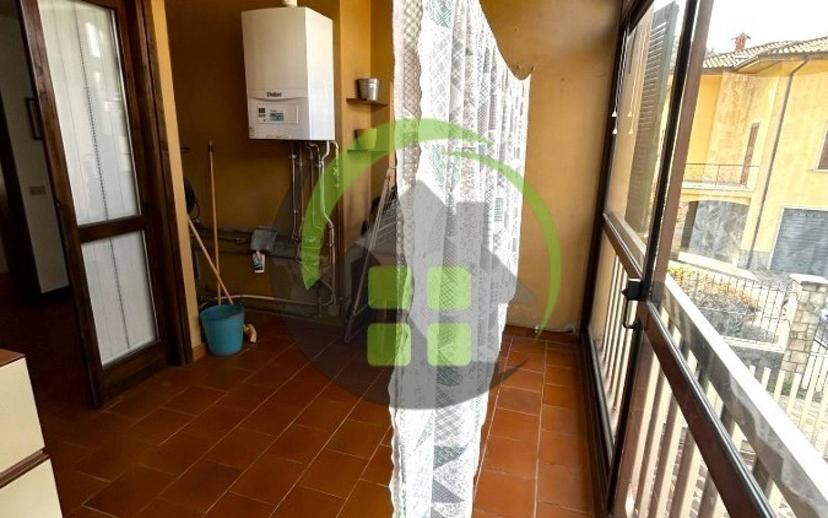 Trilocale ottimo stato, primo piano, Centro, Gandino — foto 13 di 25