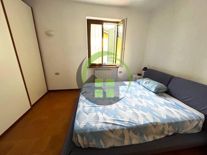 Trilocale ottimo stato, primo piano, Centro, Gandino — foto 14 di 25