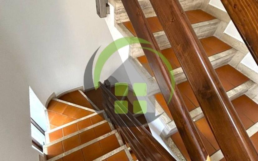 Trilocale ottimo stato, primo piano, Centro, Gandino — foto 16 di 25