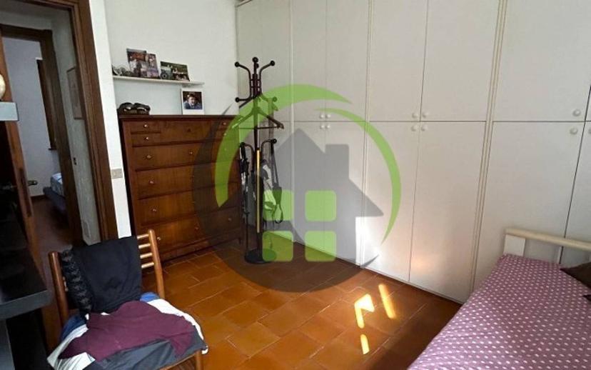 Trilocale ottimo stato, primo piano, Centro, Gandino — foto 5 di 25