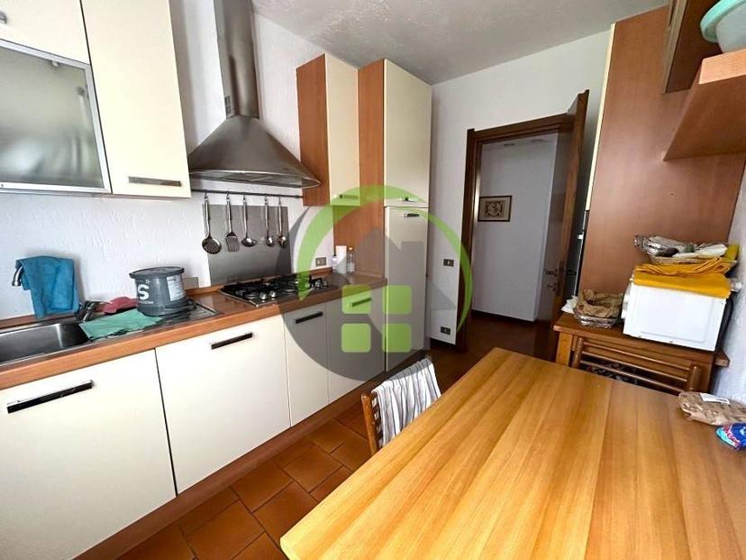 Trilocale ottimo stato, primo piano, Centro, Gandino — foto 4 di 25