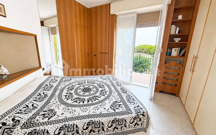 Trilocale via Cristoforo Colombo 10, Centro, San Bartolomeo al Mare — foto 4 di 26