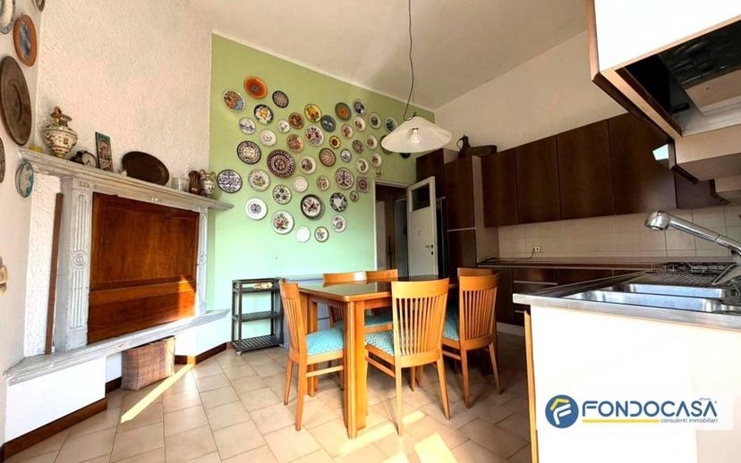 Villa bifamiliare via General Cantore, Centro, Giussano — foto 3 di 38