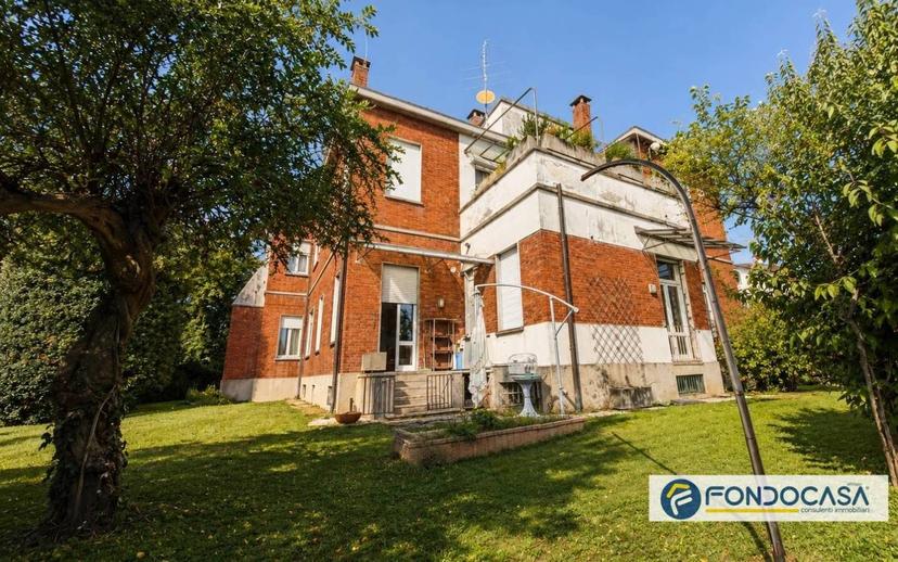 Villa bifamiliare via General Cantore, Centro, Giussano — foto 7 di 38