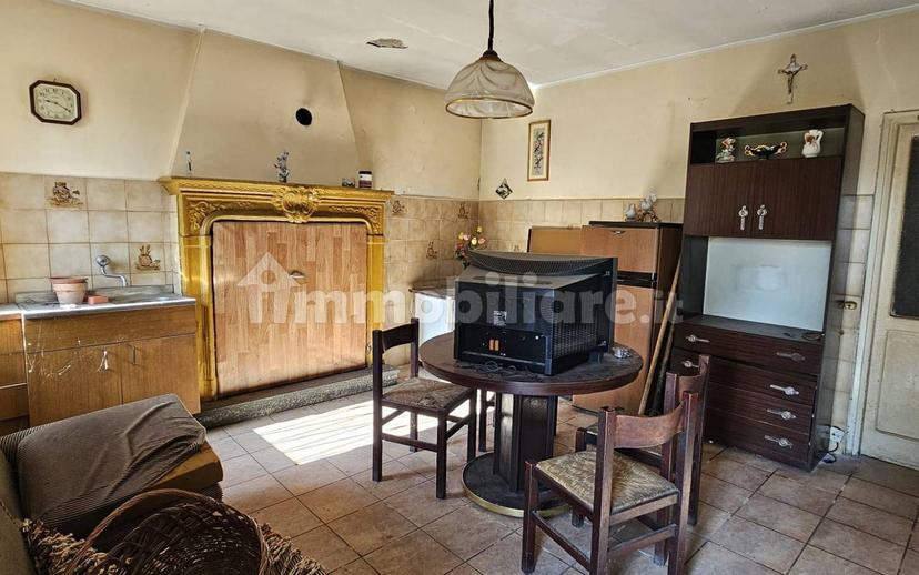 Cascina, da ristrutturare, 360 m², Centro, Oleggio — foto 11 di 13