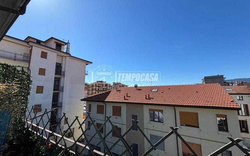 Trilocale via Tommaso Perassi, Intra Centro Storico, Verbania — foto 5 di 28