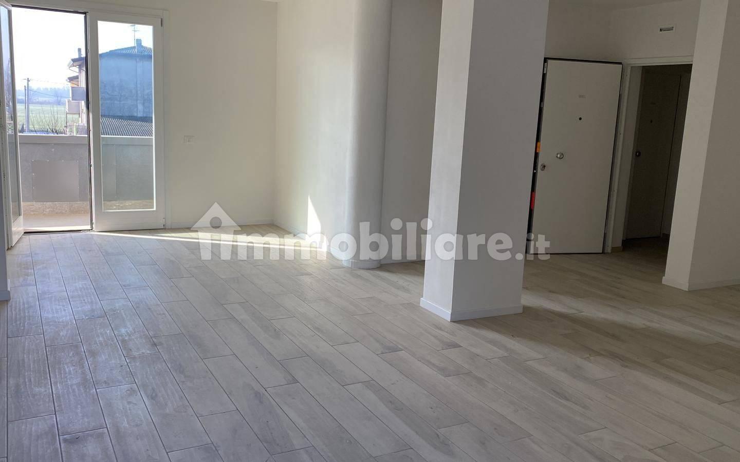 Trilocale via Bellinaro, Centro, Saccolongo