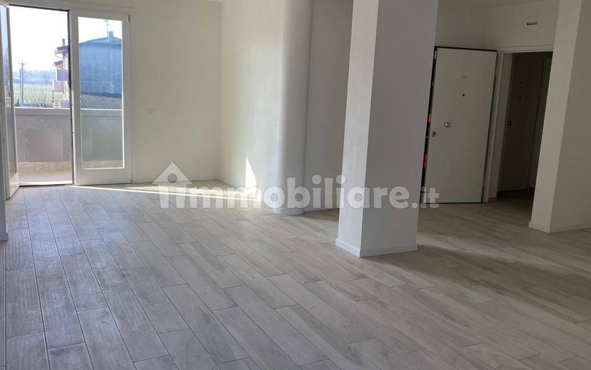 Trilocale via Bellinaro, Centro, Saccolongo