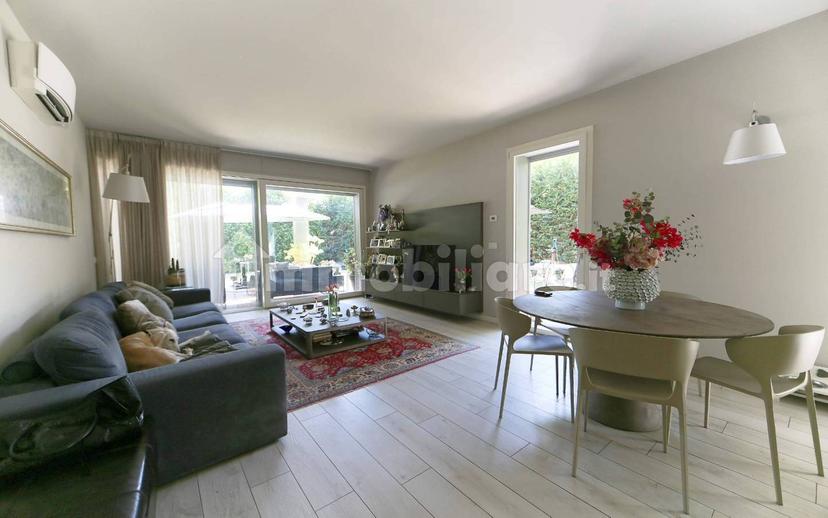 Quadrilocale via Privata Vincenzo Monti 4, Centro, Carate Brianza — foto 19 di 30