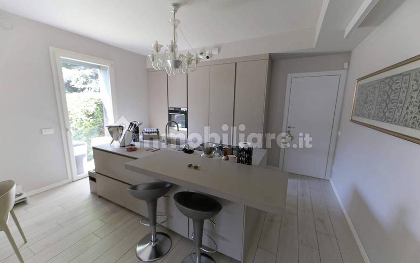 Quadrilocale via Privata Vincenzo Monti 4, Centro, Carate Brianza — foto 16 di 30