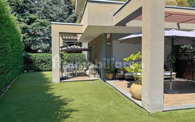 Quadrilocale via Privata Vincenzo Monti 4, Centro, Carate Brianza — foto 6 di 30