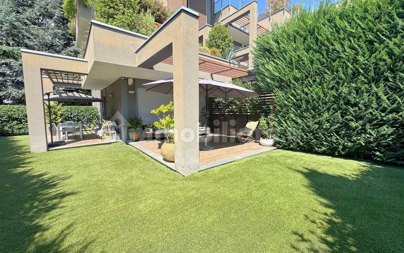 Quadrilocale via Privata Vincenzo Monti 4, Centro, Carate Brianza — foto 3 di 30