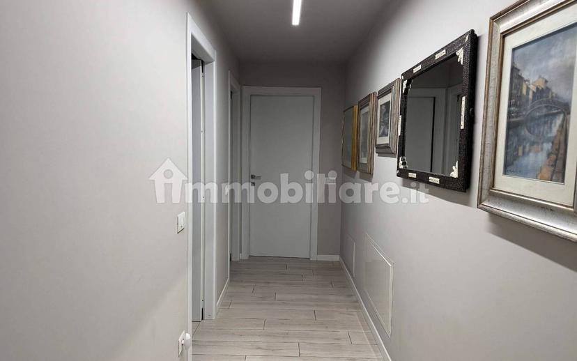 Quadrilocale via Privata Vincenzo Monti 4, Centro, Carate Brianza — foto 4 di 30