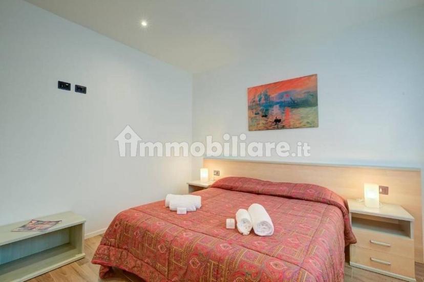 Bilocale via Martini 7a, Centro, Riva del Garda — foto 4 di 17