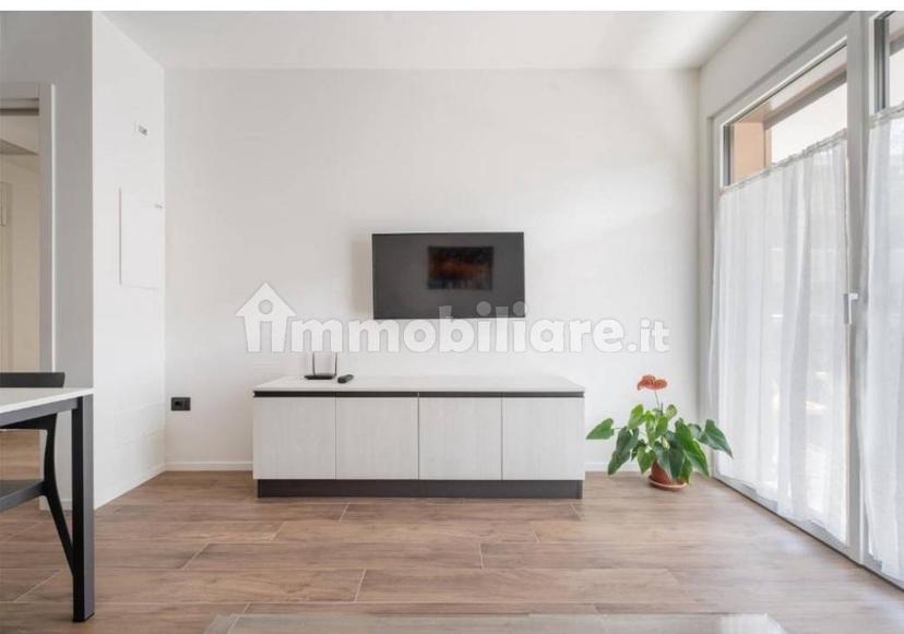 Bilocale via Martini 7a, Centro, Riva del Garda — foto 2 di 17