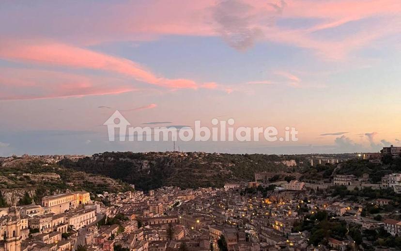 Terratetto unifamiliare via Lorefice 31, Modica Alta, Modica — foto 6 di 9