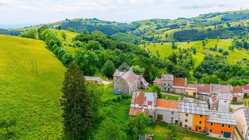 Rustico via Campe, Centro, Velo Veronese — foto 2 di 14