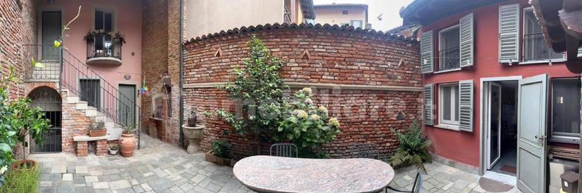 Terratetto unifamiliare corso Garibaldi , 63, Centro Storico, Pavia — foto 2 di 22