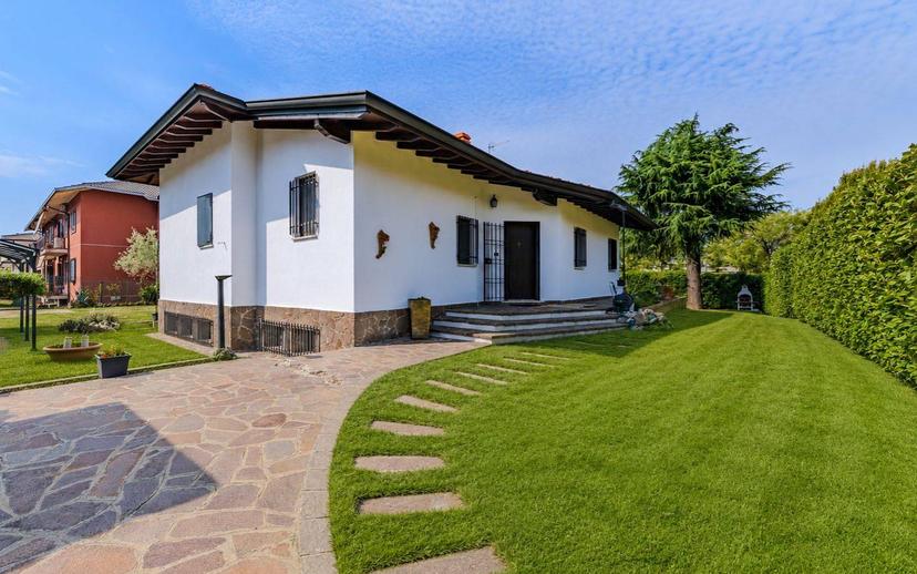 Villa unifamiliare via Roma 78, Cavenago di Brianza — foto 22 di 57