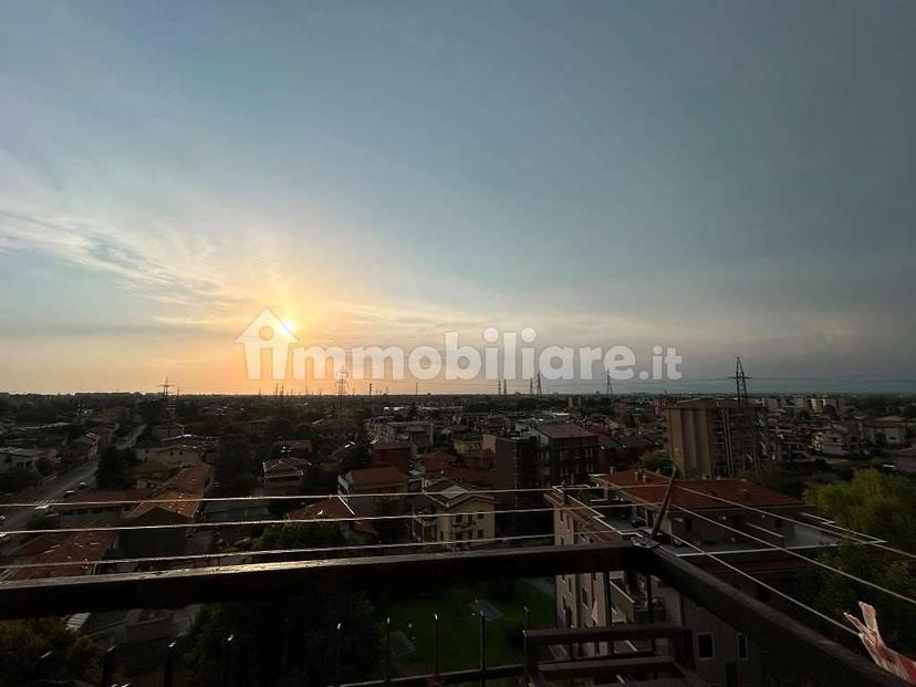 Bilocale viale Lombardia, 177, Centro, Brugherio — foto 5 di 25