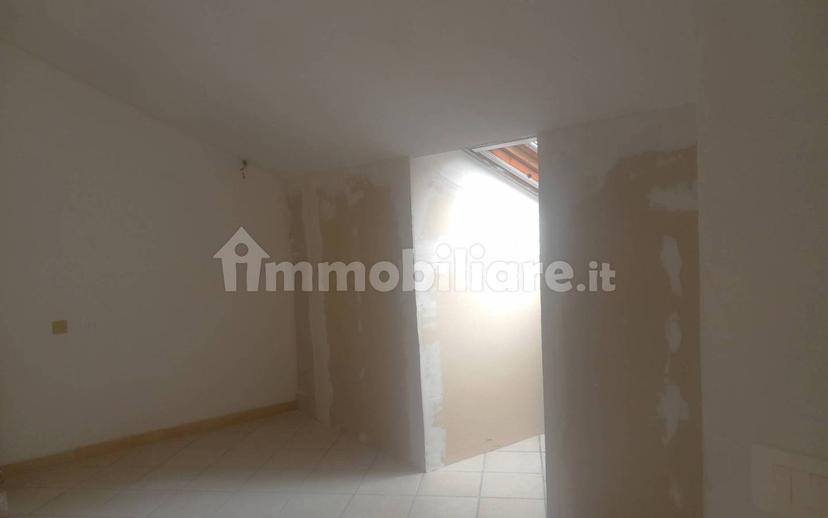 Quadrilocale via Giuseppe Mazzini, Centro, Albenga — foto 2 di 7