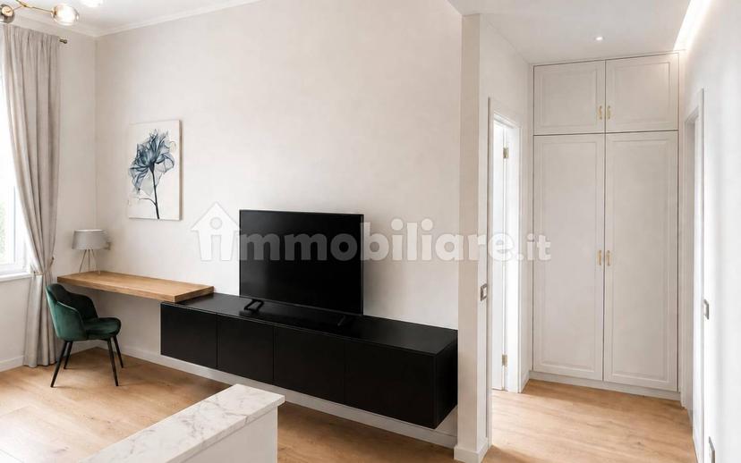 Trilocale via Ugo Foscolo 2, Piazza Santa Maria, Busto Arsizio — foto 7 di 10