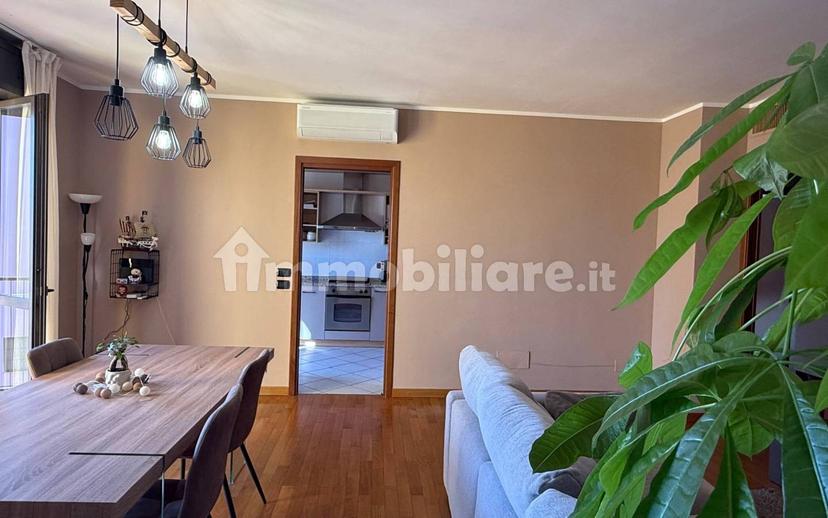 Trilocale via Luigi Barbieri 154, Zona Pittori, San Vittore, Pombio, Voghera — foto 30 di 40