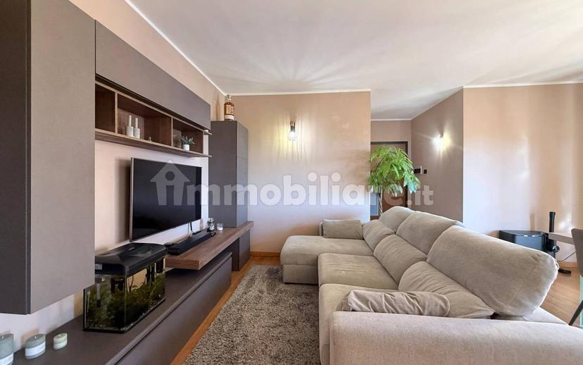 Trilocale via Luigi Barbieri 154, Zona Pittori, San Vittore, Pombio, Voghera — foto 32 di 40