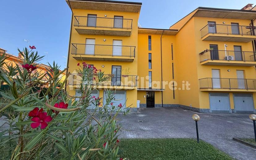 Trilocale via Luigi Barbieri 154, Zona Pittori, San Vittore, Pombio, Voghera — foto 4 di 40