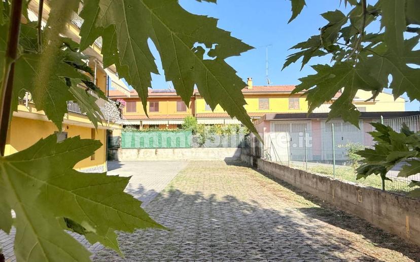 Trilocale via Luigi Barbieri 154, Zona Pittori, San Vittore, Pombio, Voghera — foto 12 di 40