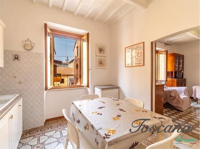 Appartamento buono stato, primo piano, Centro, Massa Marittima — foto 3 di 46