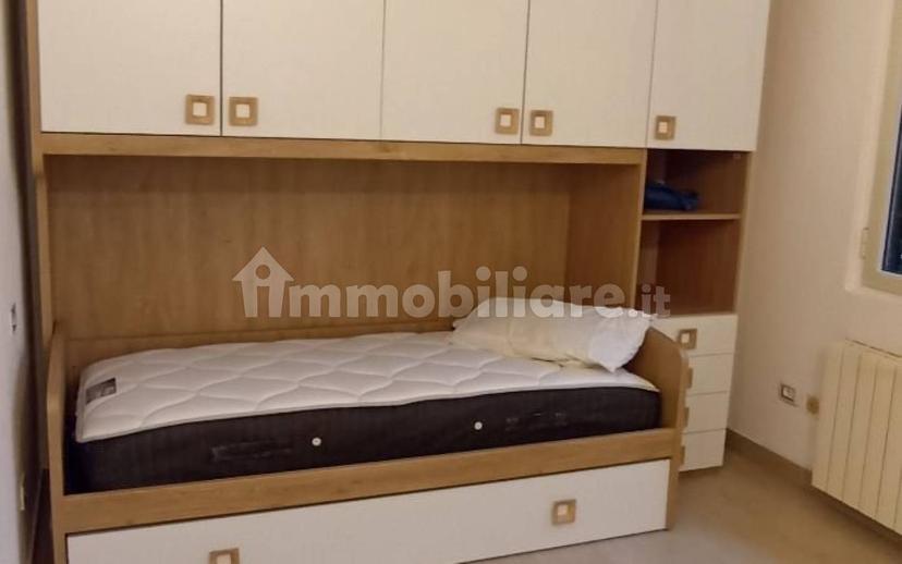 Stanza singola viale Lecco 99, Como — foto 3 di 20