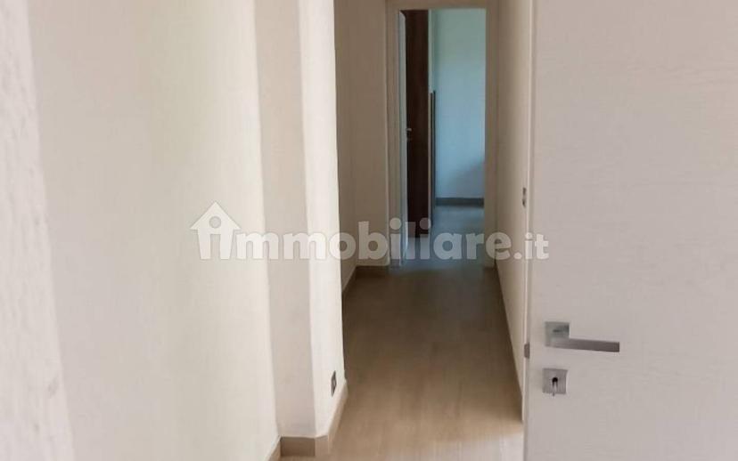 Stanza singola viale Lecco 99, Como — foto 5 di 20