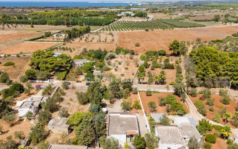 Villa unifamiliare Strada Vicinale di mezzo dei benificati Itri, Lido Pizzo, Punta della Suina, Gallipoli — foto 4 di 21