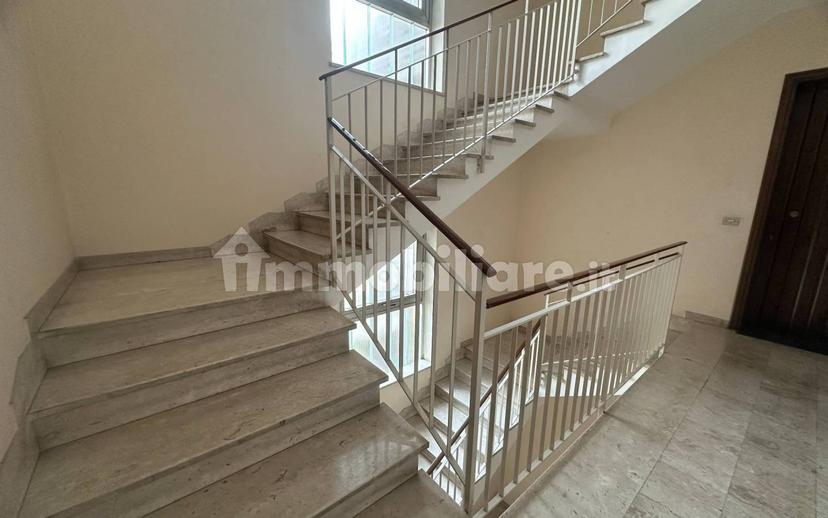 Appartamento ottimo stato, secondo piano, Centro, Vignola — foto 2 di 17