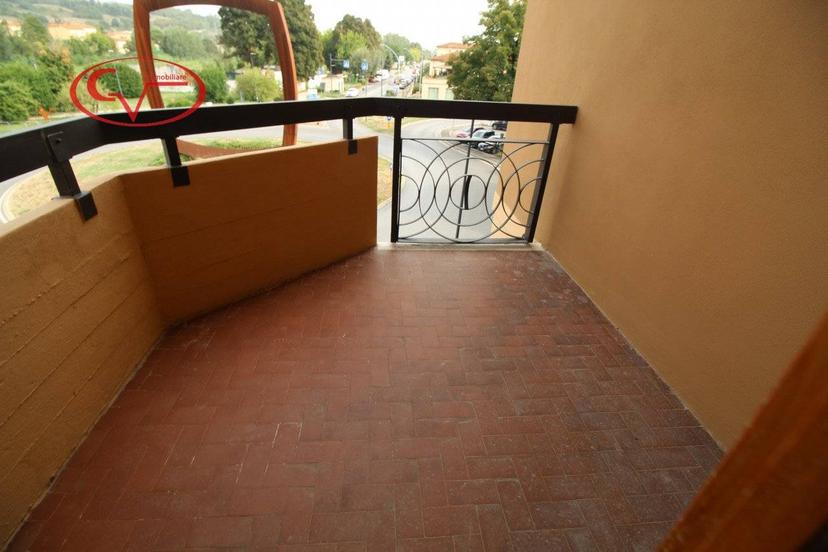 Appartamento viale Antonio Gramsci, San Giovanni Valdarno — foto 3 di 20