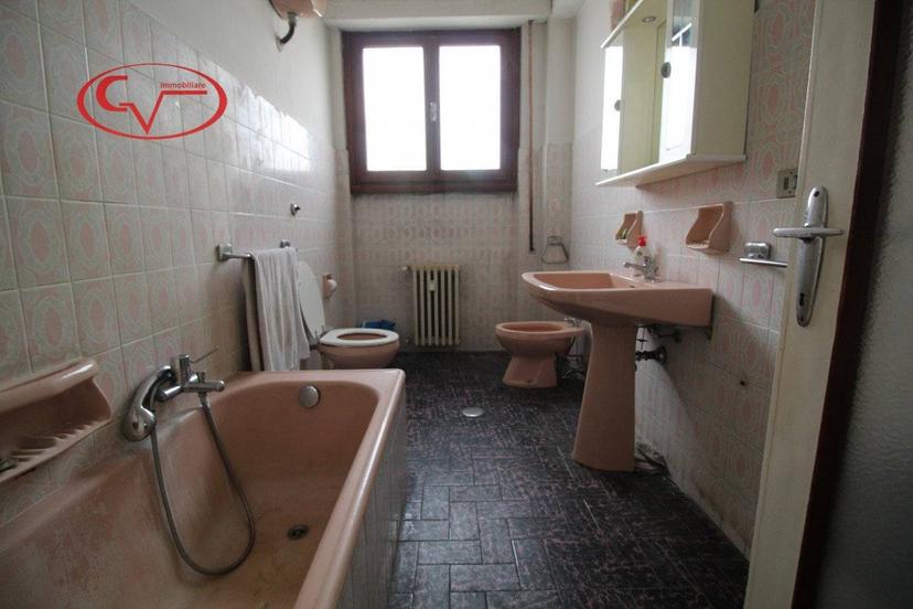 Appartamento viale Antonio Gramsci, San Giovanni Valdarno — foto 5 di 20