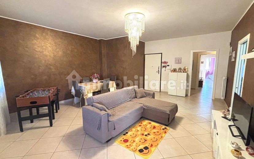 Appartamento via Domenico Elefante 23, Turi — foto 14 di 22
