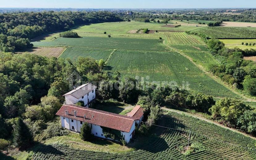 Casale via Casali Picco, Tricesimo — foto 8 di 12