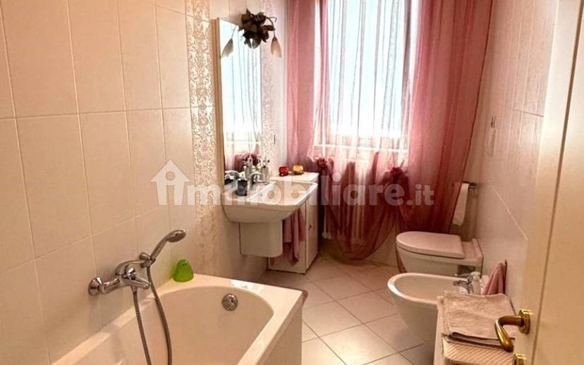 Appartamento via Domenico Elefante 23, Turi — foto 21 di 22